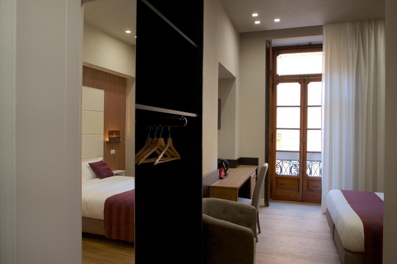 Duomo Residence Νάπολη Εξωτερικό φωτογραφία