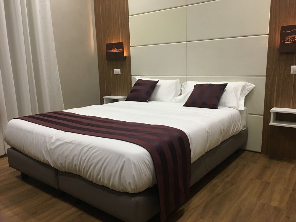 Duomo Residence Νάπολη Εξωτερικό φωτογραφία